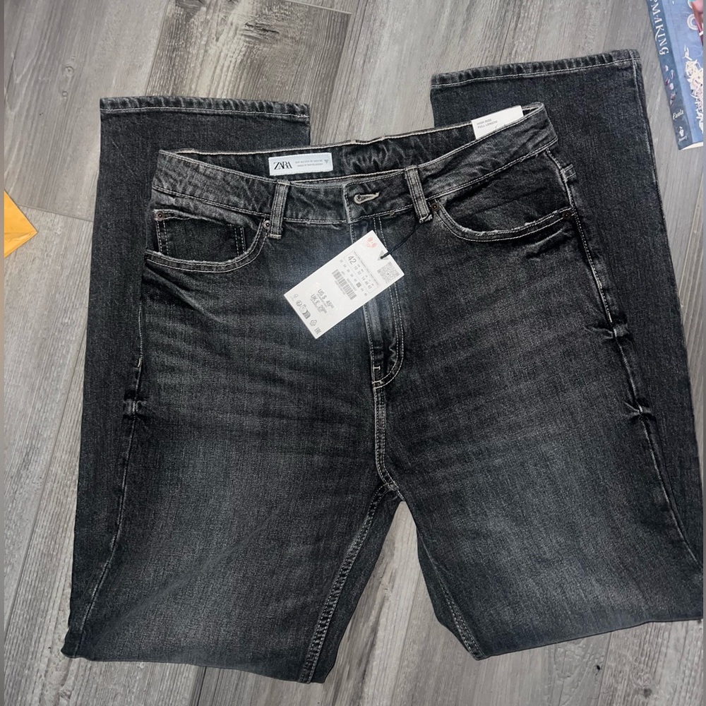 Zara straight leg jeans nwt